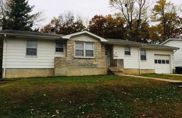 15 Laird Ave photos photos