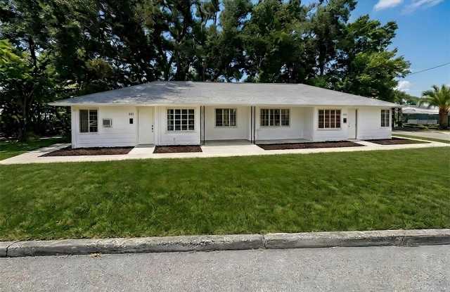 935 17TH Avenue S - 935 17th Avenue South, St. Petersburg, FL 33705 935 17TH Avenue S - 935 17th Avenue South, St. Petersburg, FL 33705