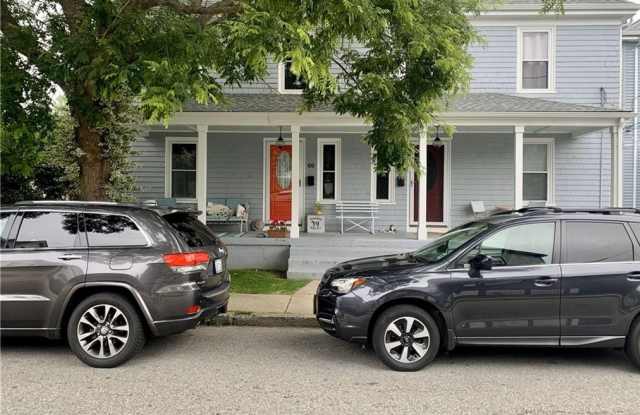 68 Evarts Street - 68 Evarts Street, Newport, RI 02840