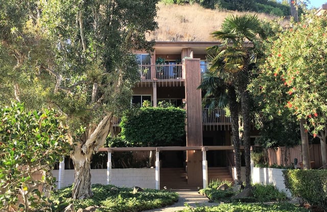 2610 Torrey Pines Road - 1 - 2610 Torrey Pines Road, San Diego, CA 92037