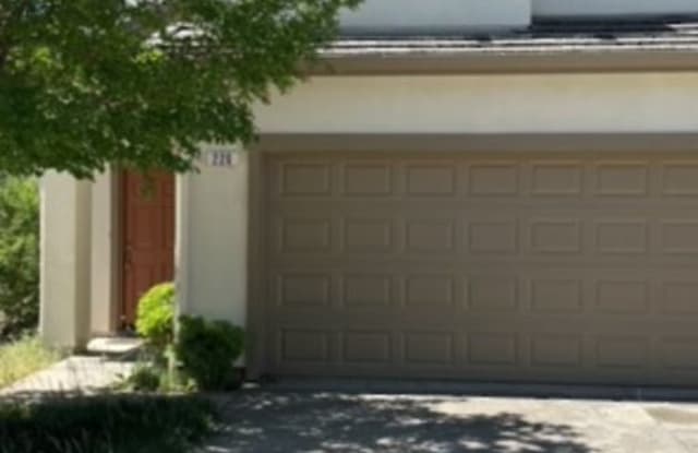 220 Bridle Point Cir - 220 Bridle Point Circle, Copperopolis, CA 95228