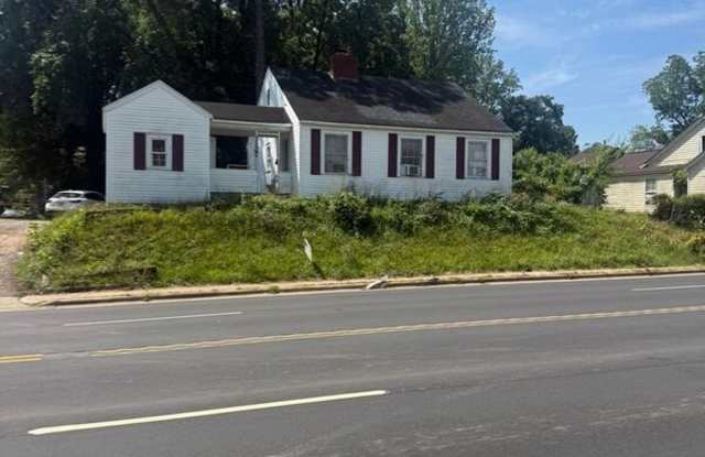 1127 West Blvd photos photos