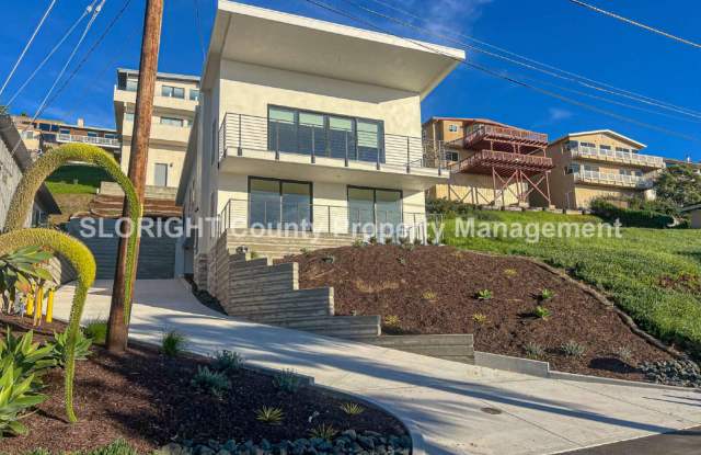 2670 Laurel Avenue Gallery 1