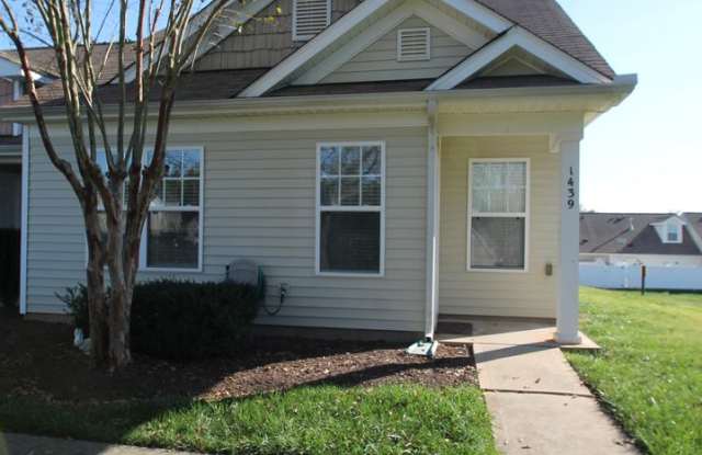 Exclusively offered by MUSE REALTY, LLC Gallery 3