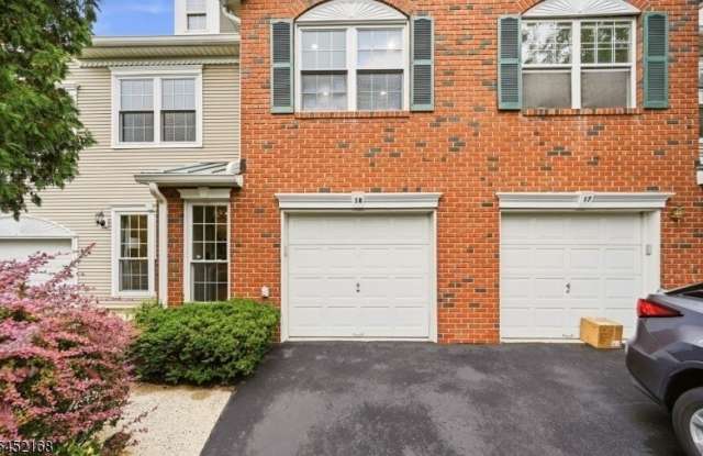 18 Clark Ct Gallery 1