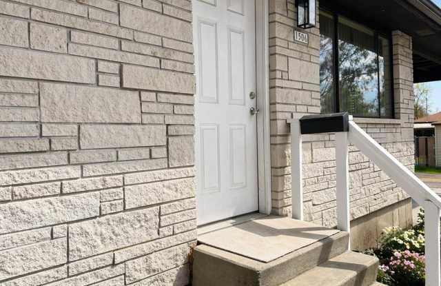 1506 E Nebraska Ave photos photos