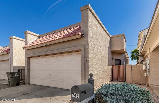 743 E PEPPER Drive photos photos