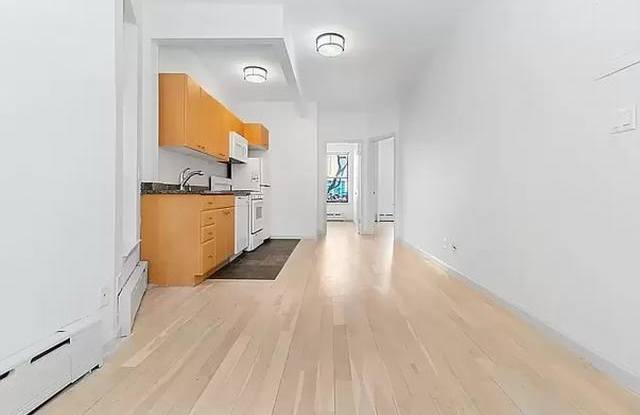 316 West 51st Street - 316 West 51st Street, New York City, NY 10019