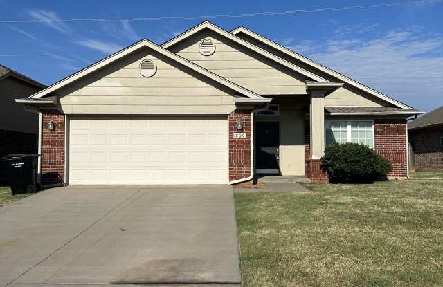 809 Beechwood Way photos photos