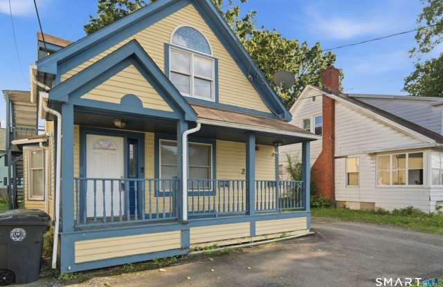 265 Bridgeport Avenue Gallery 2