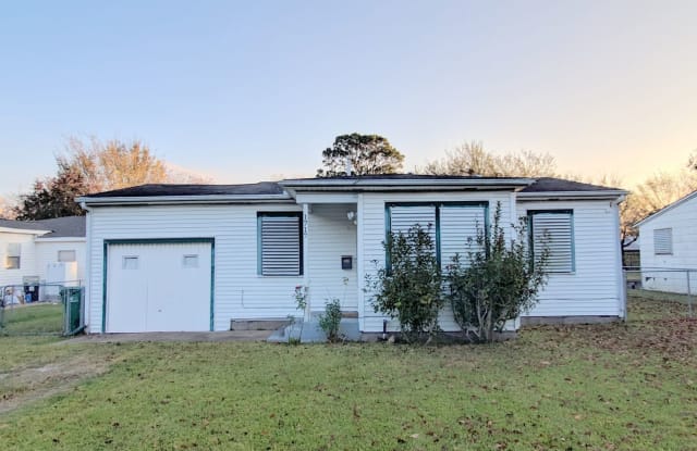 1717 Hawthorne St. - 1717 Hawthorne Street, La Marque, TX 77568
