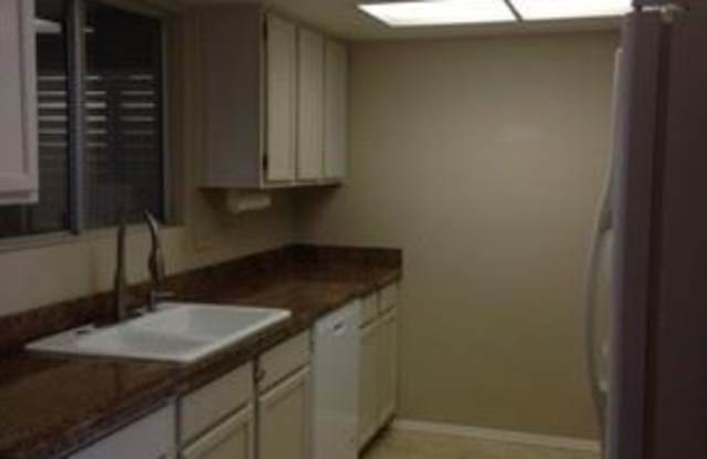 12315 W. Jadestone Drive Gallery 2