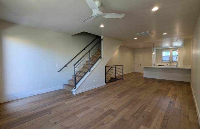 2478 Victoria Ave Gallery 2