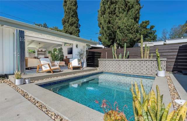 3269 Karen Avenue photos photos