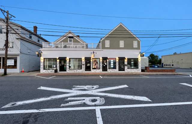 34 Wyman St Gallery 2