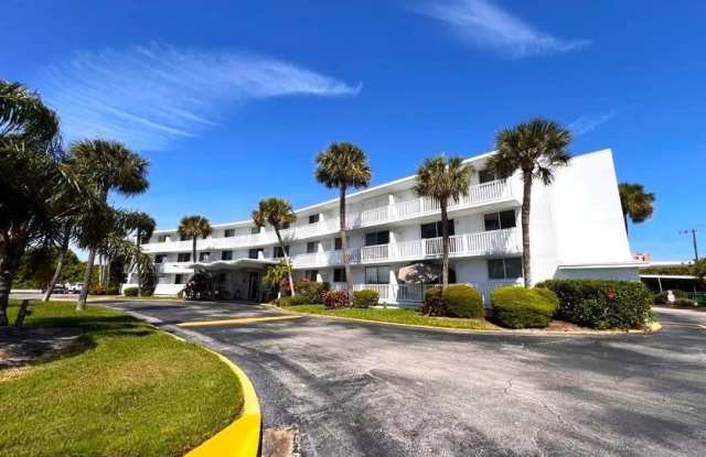 3190 N Atlantic Avenue unit: 308 photos photos