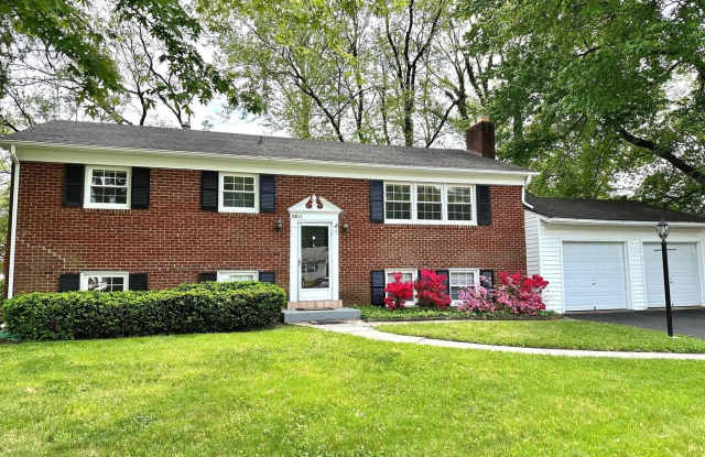 5811 ASHFIELD RD photos photos