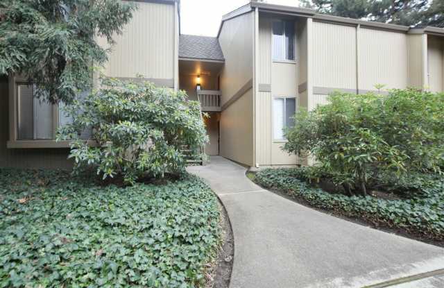 Updated 1 Bedroom 1 Bath Condo in Desirable Cypress Lakes Community! photos photos