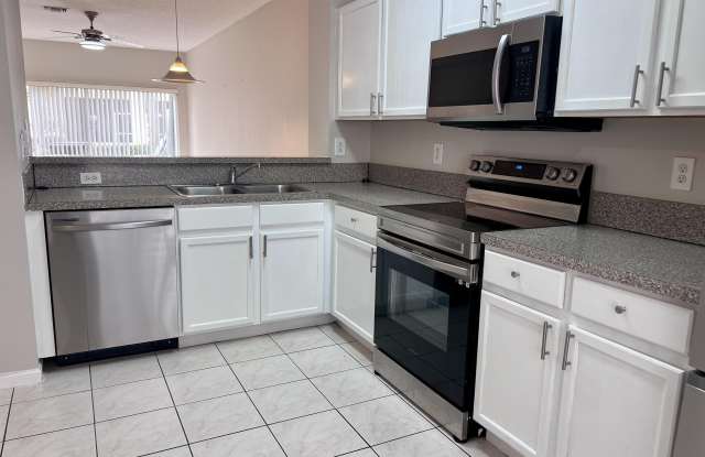 6952 CROOKED FENCE Drive Gallery 3