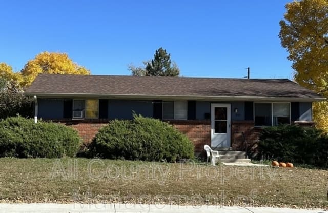 1610 Sunset Dr - 1610 Sunset Drive, Louisville, CO 80027