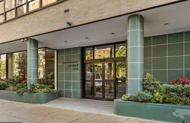 1810 RITTENHOUSE Square unit: 203 photos photos