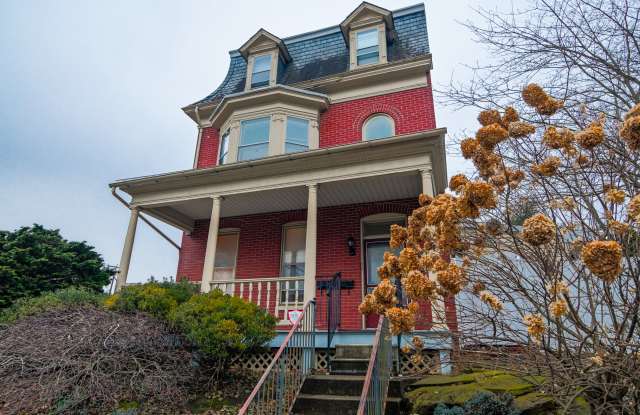 1538 1st Avenue photos photos