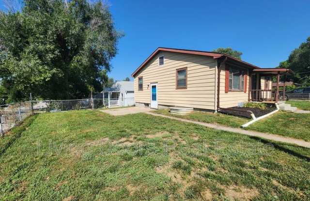 3701 Lewis Ave photos photos