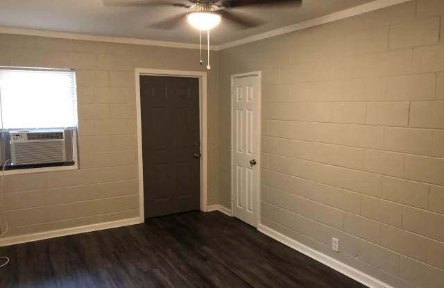 2113 Belmont Blvd Apt 8 Gallery 2