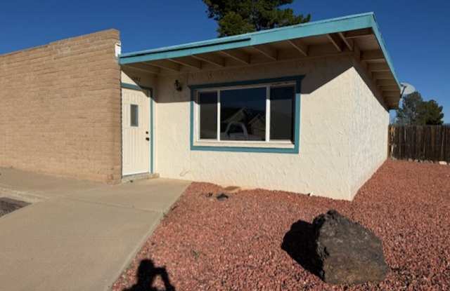 Completely remodeled and beautiful 2 Bedroom apartment available - Contact Property Pros photos photos