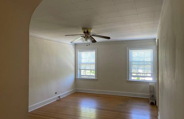 139 Croton Avenue Gallery 3
