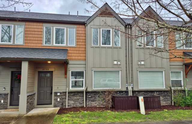 Beautiful Home in Champion Village, Sandy, OR! photos photos