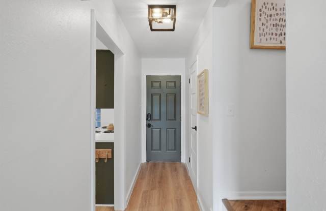 4318 Overlook Court Gallery 4
