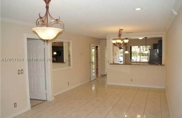 459 Lakeview Dr Gallery 4