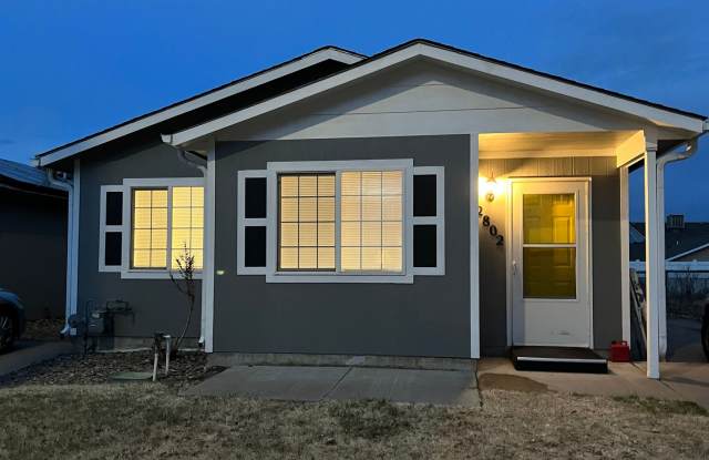 ALL PROSPECTIVE TENANTS MUST SUBMIT A $58 NON-REFUNDABLE APPLICATION FEE PER APPLICANT ONLINE AND BE PRE-QUALIFIED PRIOR TO ANY SHOWINGS - 2802 Ontario Street, Pueblo, CO 81004