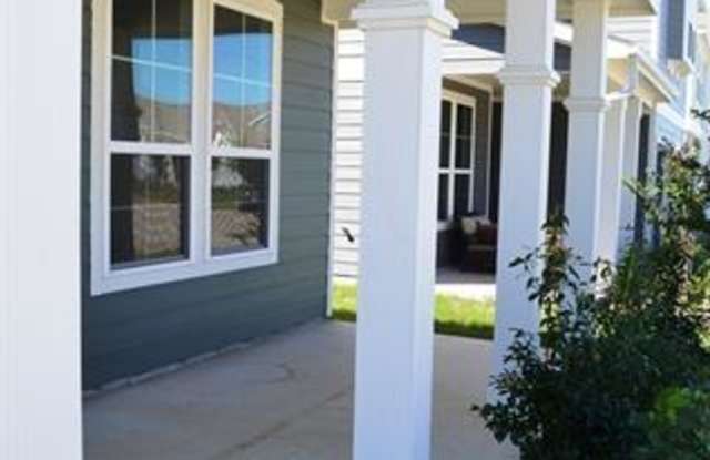 9236 Blackstone Drive Gallery 4