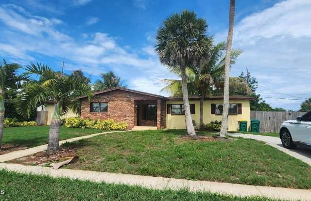 845 Tomkins Street photos photos