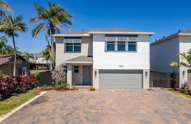 12949 SW 267 ST Gallery 2