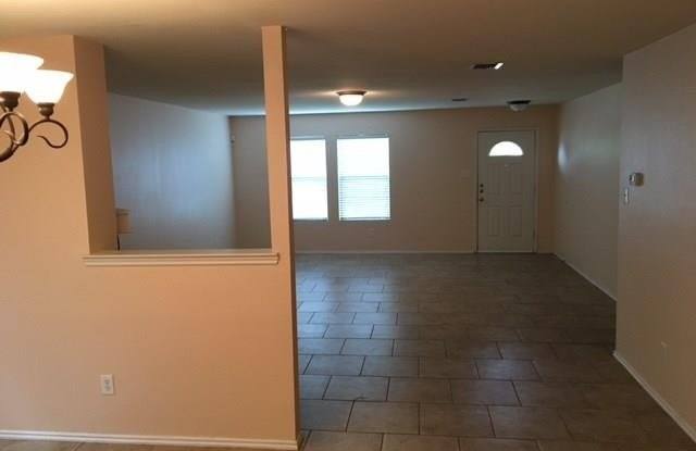 8405 Jacaranda Way Gallery 3