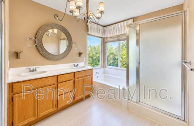 4907 Wheelhouse Dr. Gallery 4