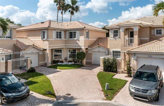 17079 NW 22nd St photos photos