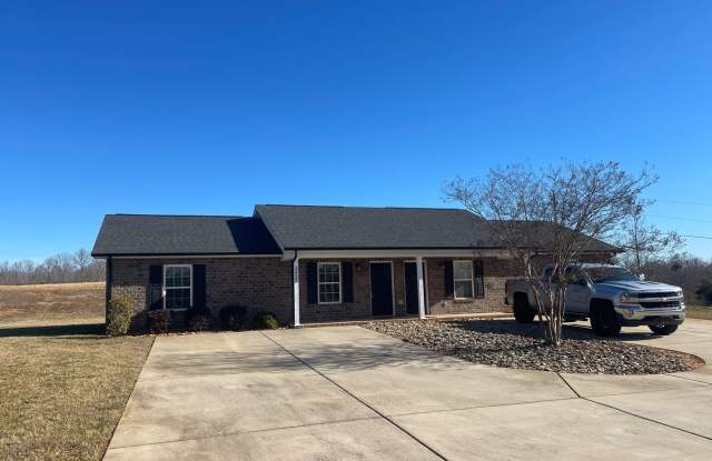 Fantastic 2 bedroom, 1 bath duplex available in Denver, NC photos photos