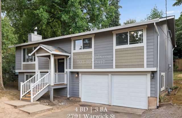 Inviting West Linn 4 Bed Home with Wood Fireplace, Deck, and 2-Car Garage photos photos