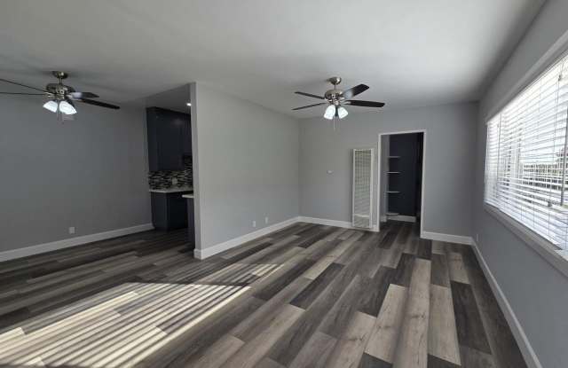 Yellowtail Queen RE Investments LP photos photos Yellowtail Queen RE Investments LP photos photos