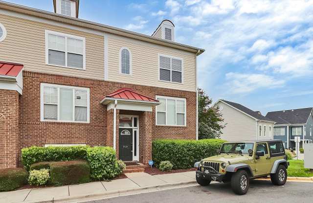 Beautiful End-Unit Townhome on a Prime Location! photos photos Beautiful End-Unit Townhome on a Prime Location! photos photos