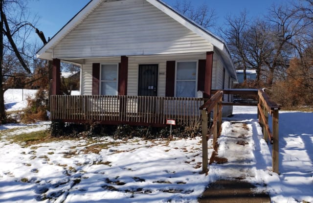 8400 Wabash Ave RIV-451 - 8400 Wabash Avenue, Kansas City, MO 64132