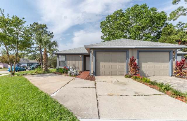 2263 IRONSTONE DR E Gallery 3