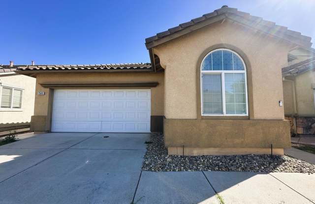 3-Bed Home in Desirable Gated Community with Resort-Style Amenities Gallery 1