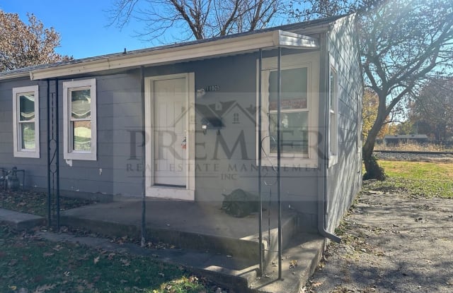 11005 E 19th St - 11005 East 19th Street South, Independence, MO 64052