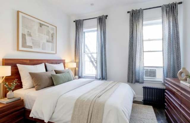 59 East 7th Street Gallery 3