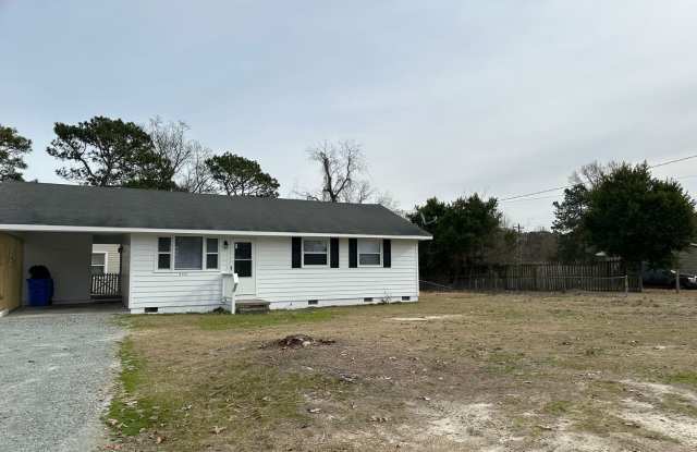 2221 Ireland Drive~ Fayetteville NC 28304 Gallery 1